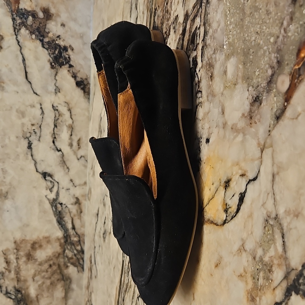 Shoe Design Suede Flats Size 40 (9) - Picture 3 of 6